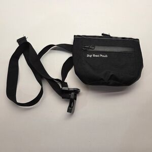 Dog Treat Pouch Magnetic Closure  With Both Waist Clip And Belt Clips